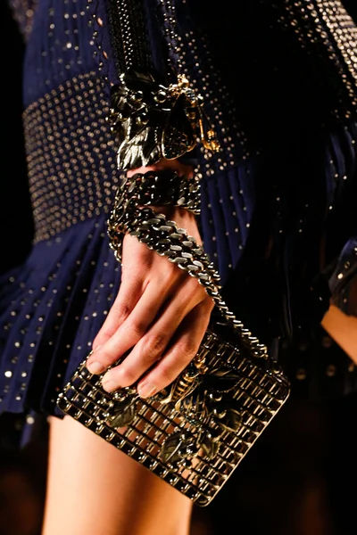 Look 36